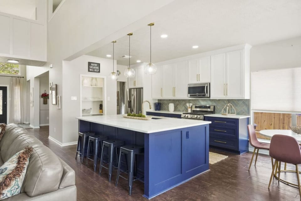 Kitchen Counter