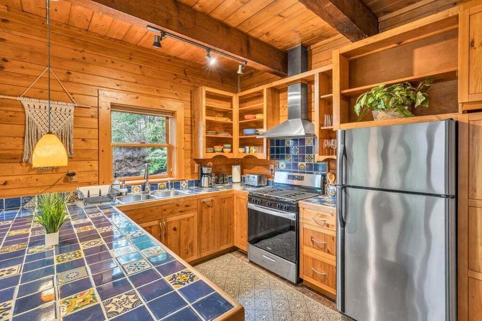 Tile Counters and Stainless Appliances