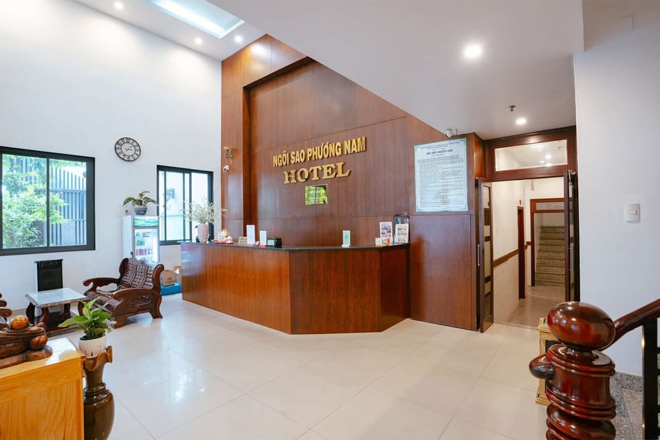 Entrance / Reception