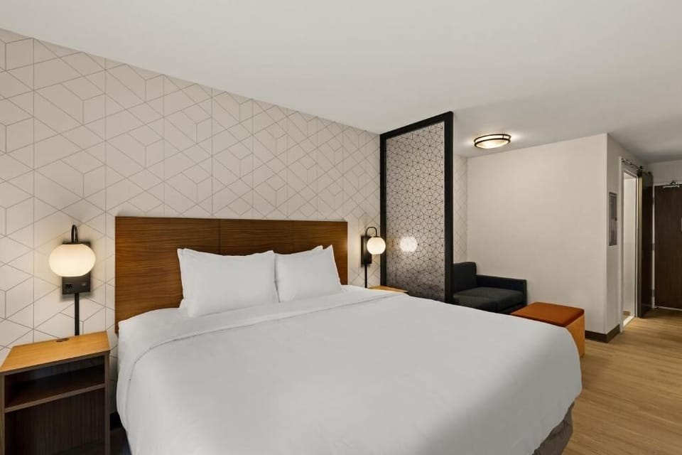 Drift off easily in a calm, modern bedroom retreat.