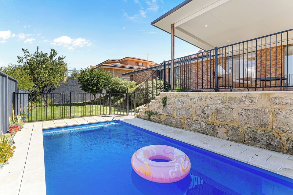 Large pool for family and entertaining