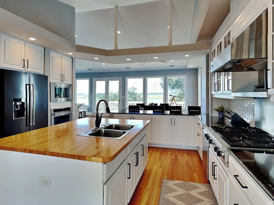 Modern Kitchen