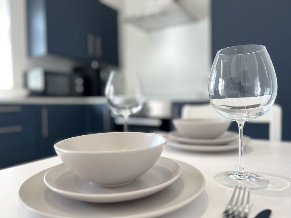 fully equipped kitchen include microwave oven air fryer dishwasher coffee machine