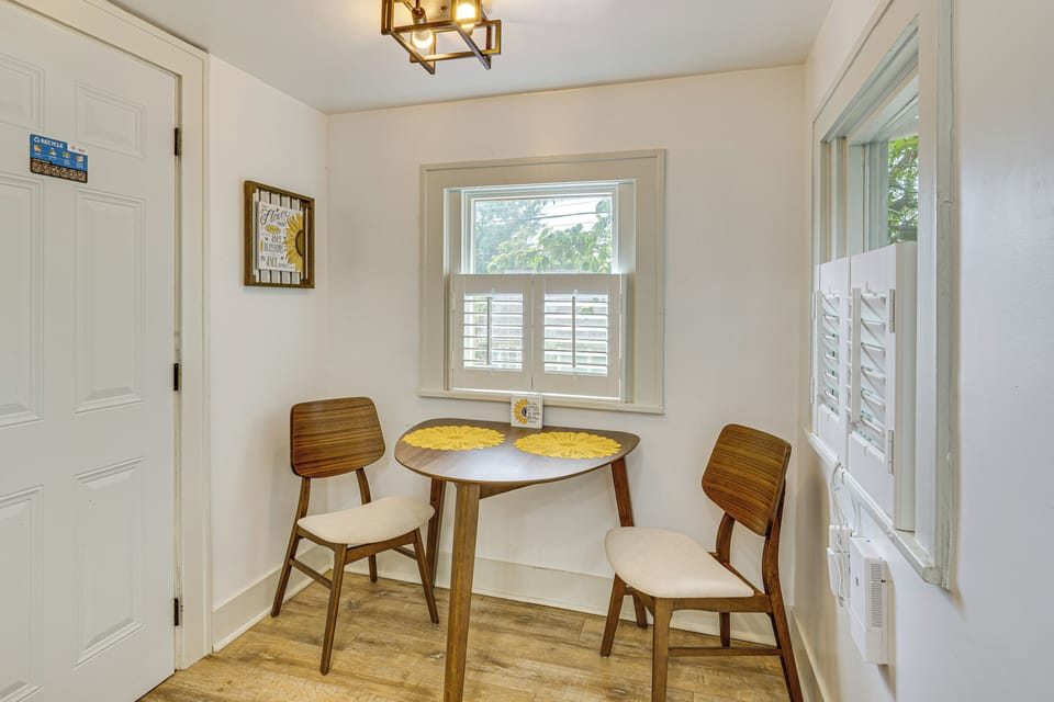 Breakfast Nook
