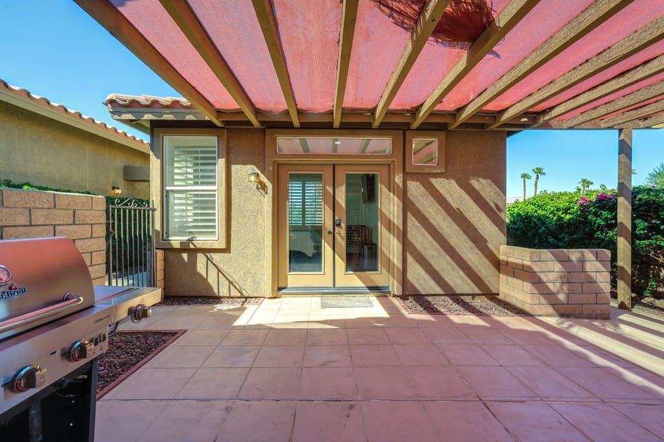 Detached Suite Exterior