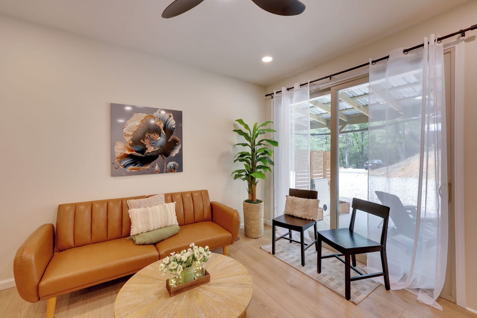 Jessieville Vacation Rental | 2BR | 1BA | 1,500 Sq Ft | Step-Free Entry