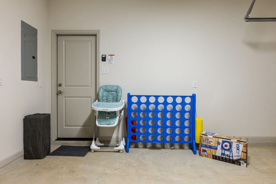 Family-friendly perks: high chair and games for everyone’s enjoyment.