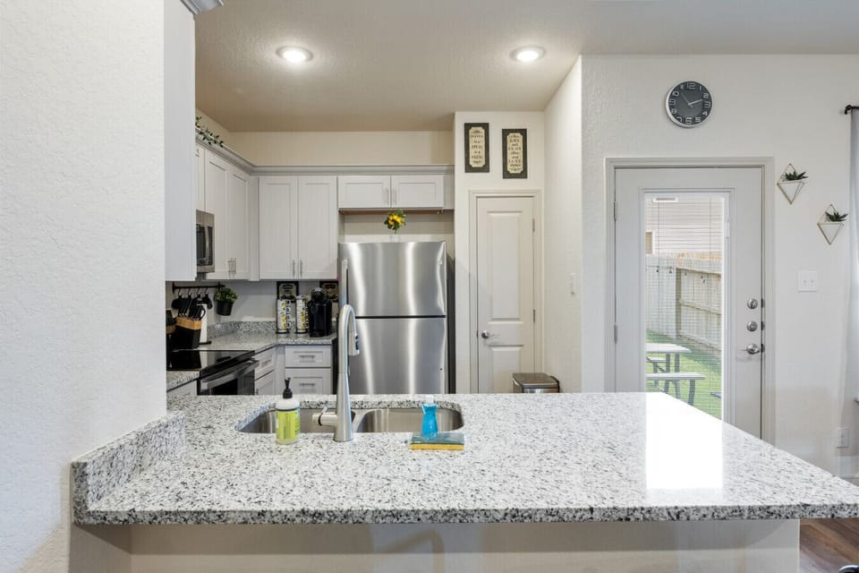 Cook, chat, and connect — the open design keeps everyone together
