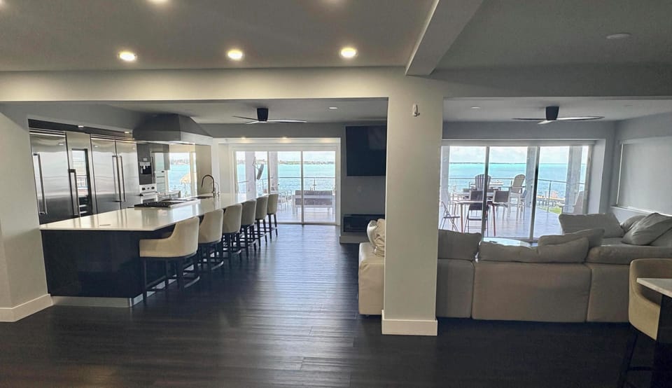 1st floor living area