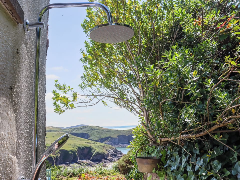 Outdoor | The Moorings, Solva, near St Davids