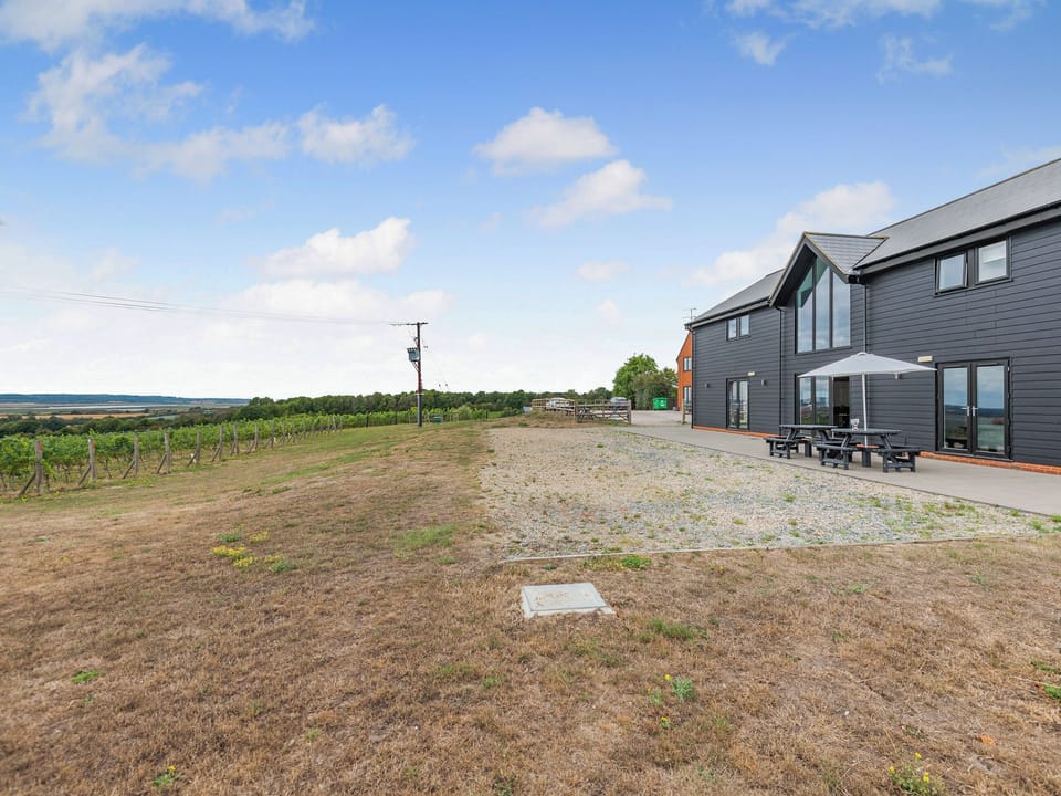 Exterior | Mals Barn - Hall Farm Cottages, Althorne