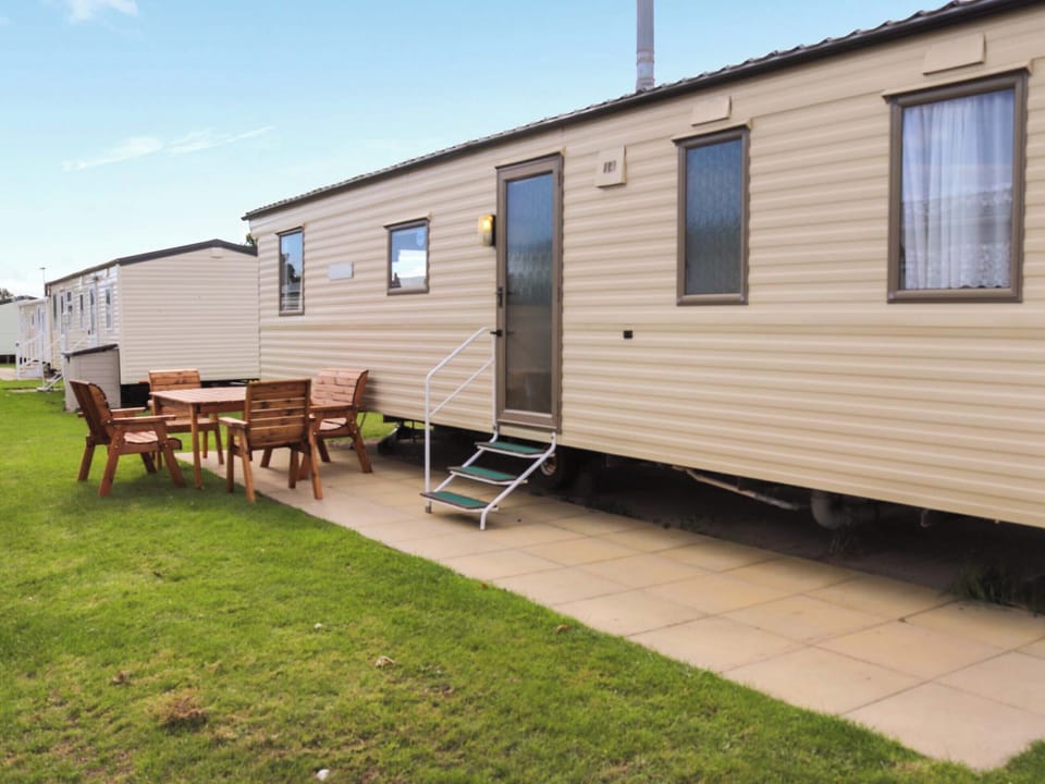 Exterior | Seaglass Retreat, Rhyl