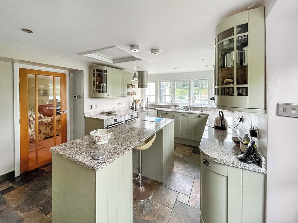 Kitchen | Point House, St Just in Roseland