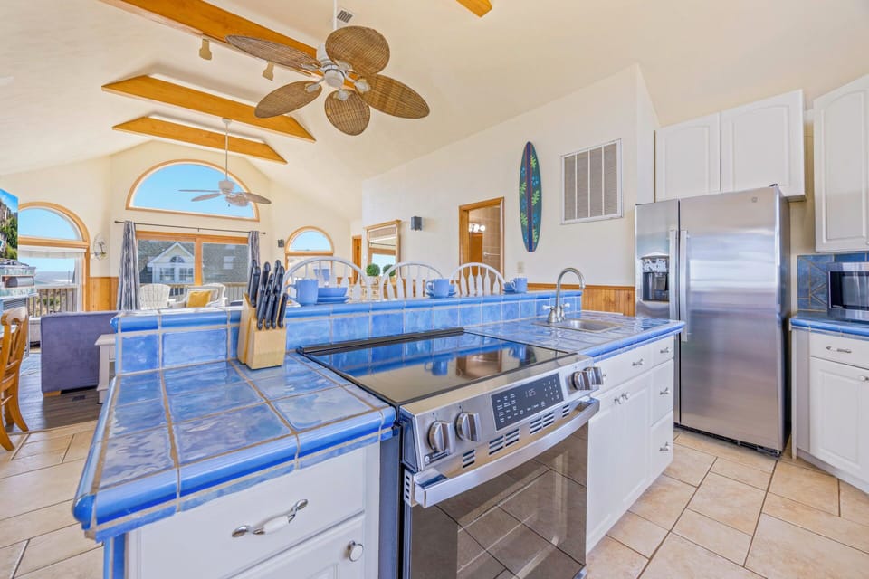 Surf or Sound Realty - 1228 - Wave Breaker - Kitchen -4