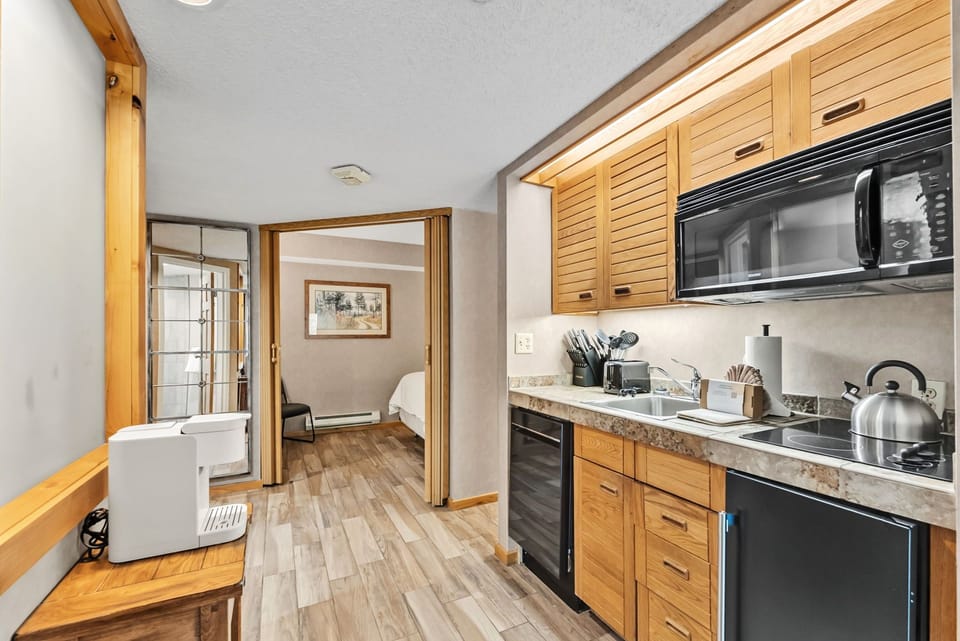 Kitchenette