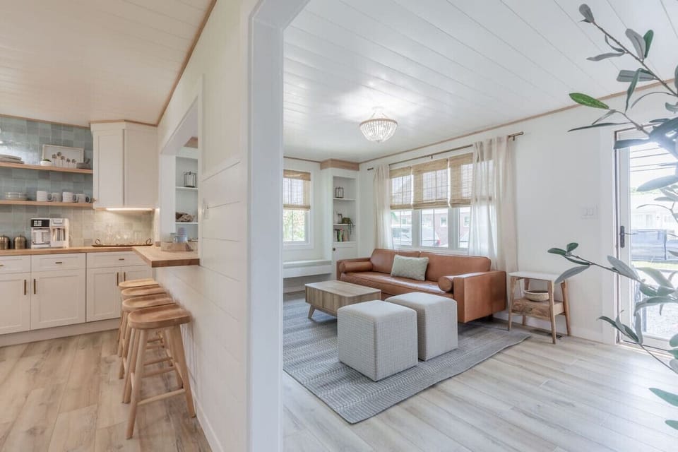 Open concept - from morning coffee to post-beach lounging