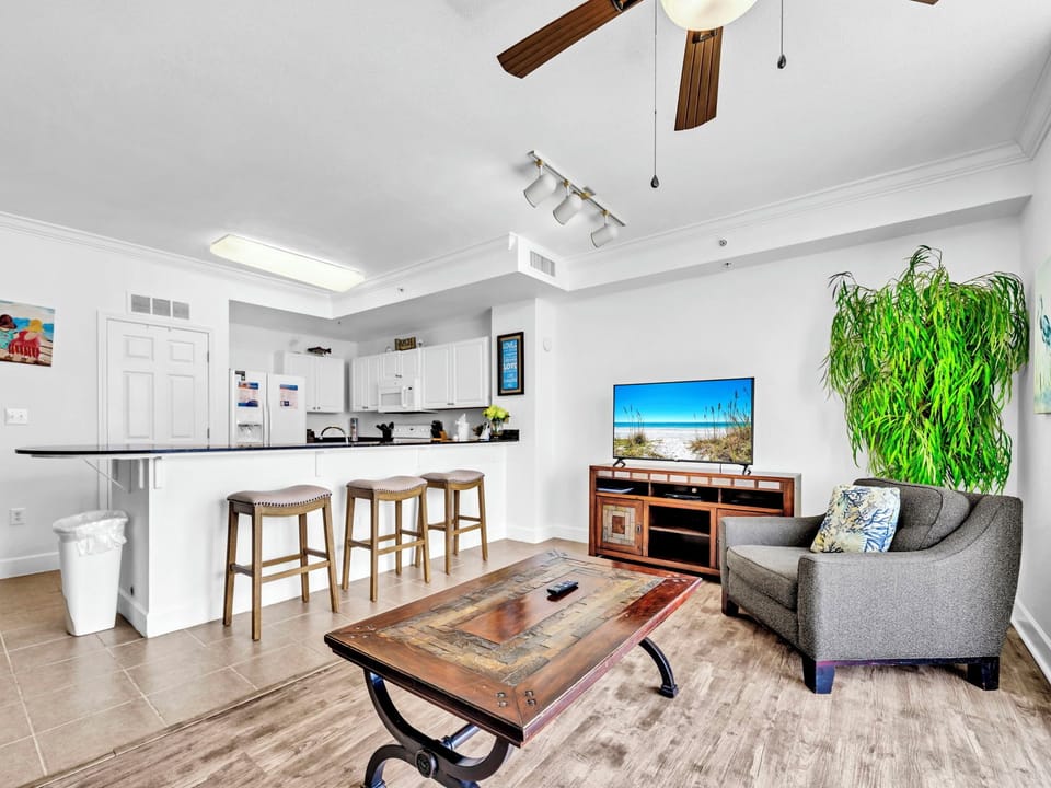 Living room to kitchen view
