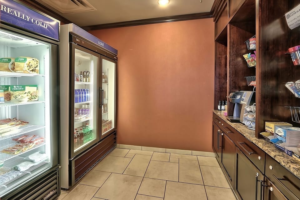Stock up fast with chilled drinks and late-night bites.