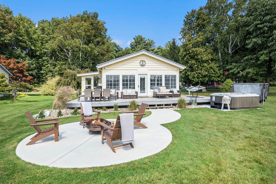 Plenty of space outdoors to gather and unwind!