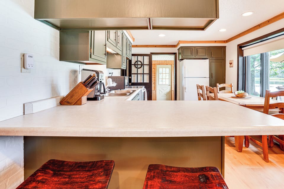 Breakfast Bar