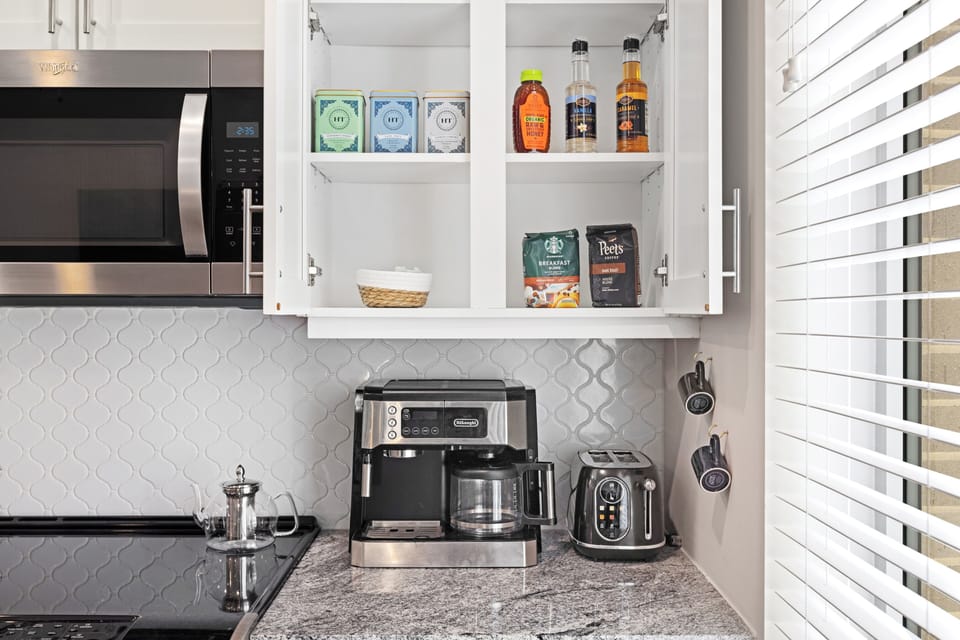 Kettle, Coffee and Espresso Machine, Toaster