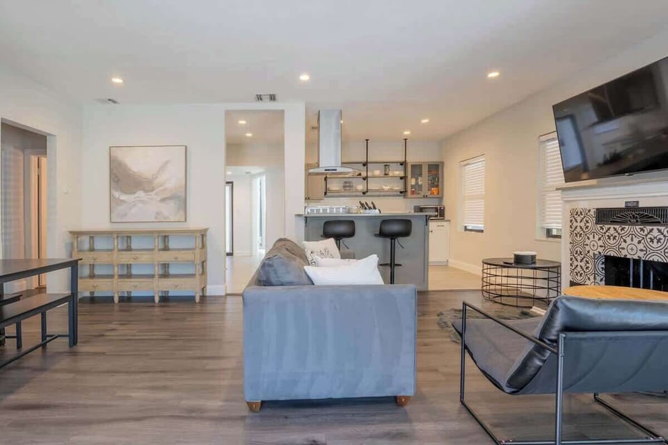 Open Living Space with Modern Decor