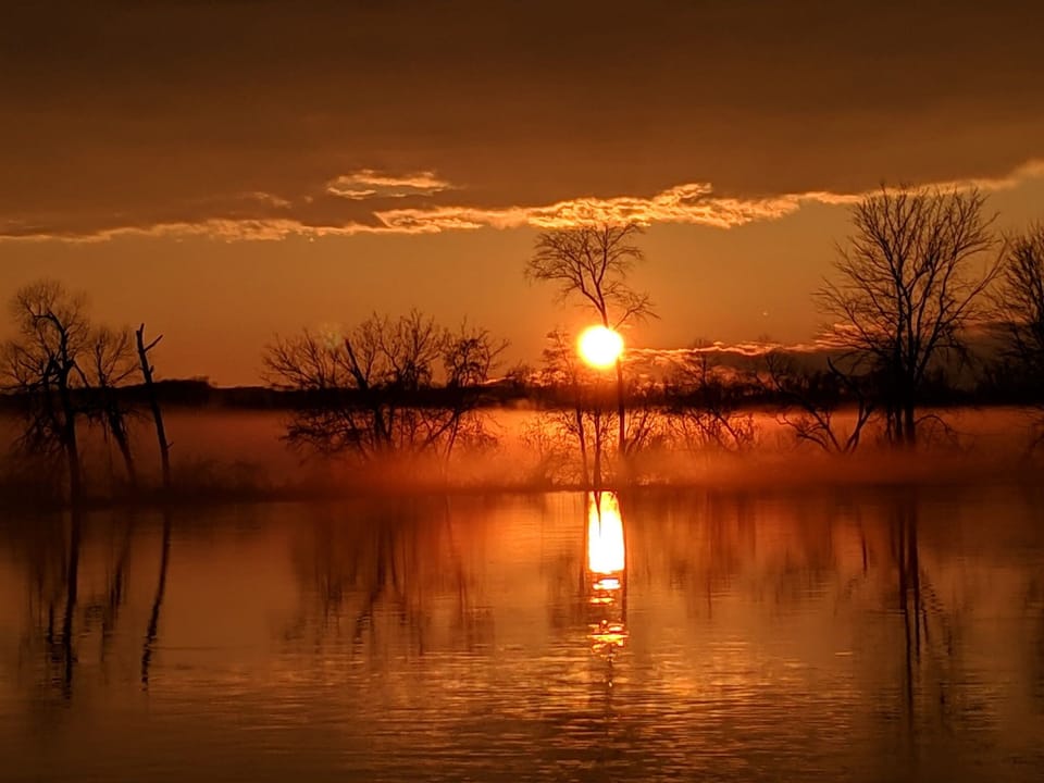 Mississippi Riverfront Sunset House -sunset
