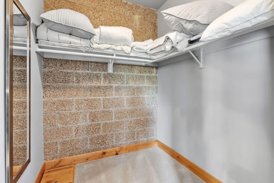 Closet: Extra pillows and blankets