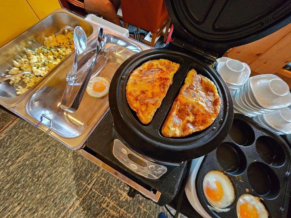 Breakfast meal