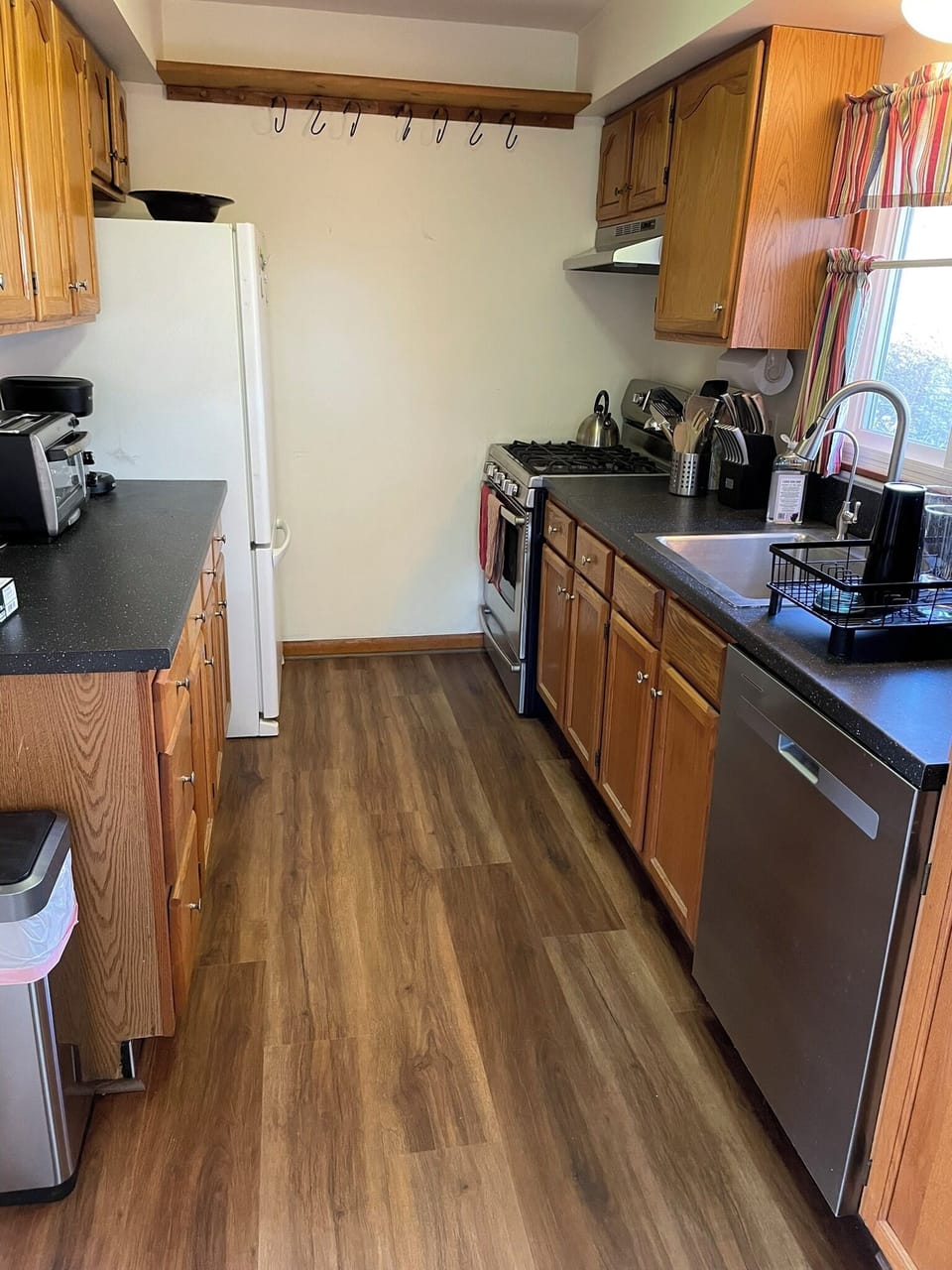 Kitchen contains all amenities, including reverse osmosis water filter system.