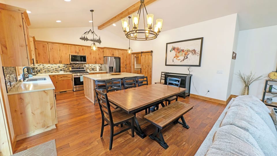 Dining table seats 8  with the extra chair