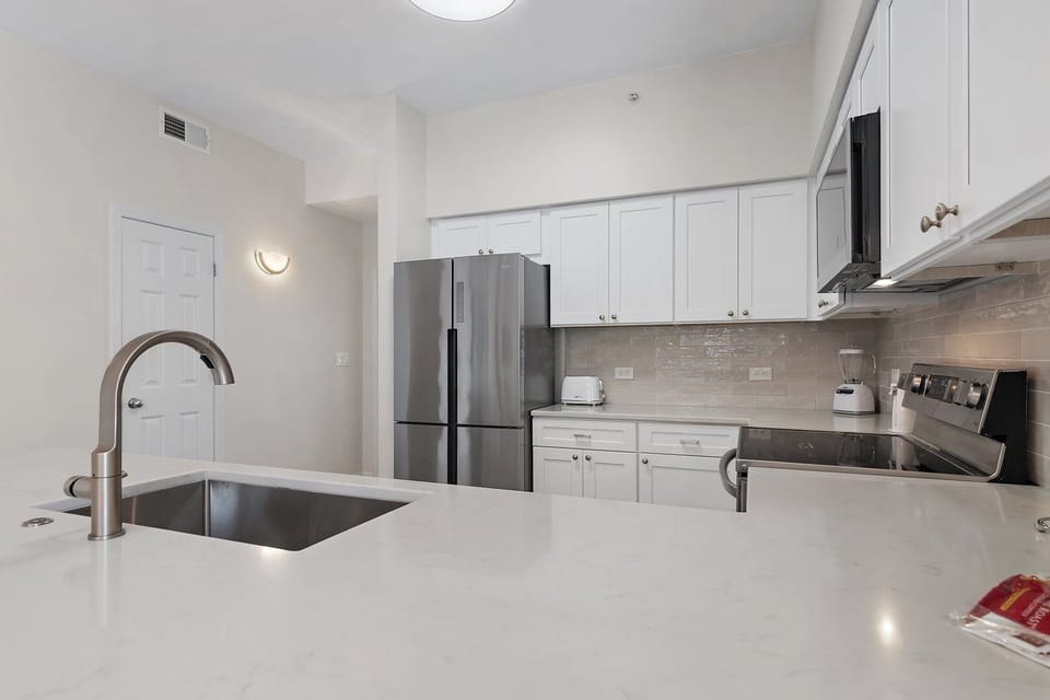 Indoors, Kitchen, Sink, Sink Faucet, Appliance