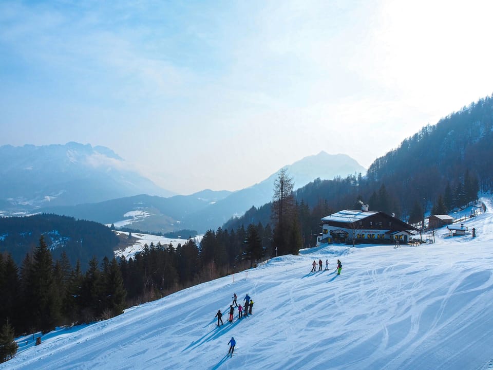 Snow and ski sports