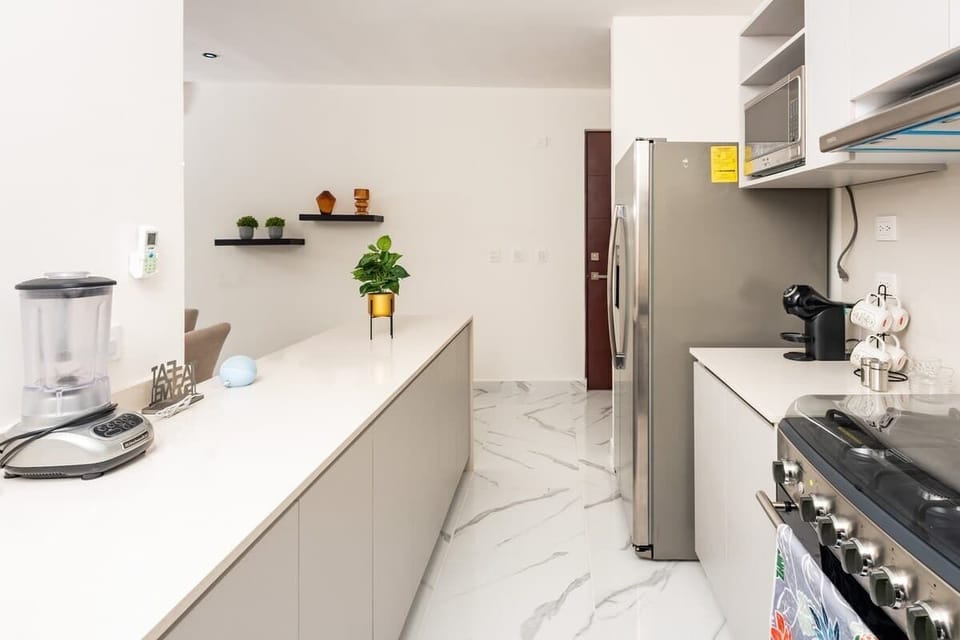 Cocina grande con todos los utensilios 