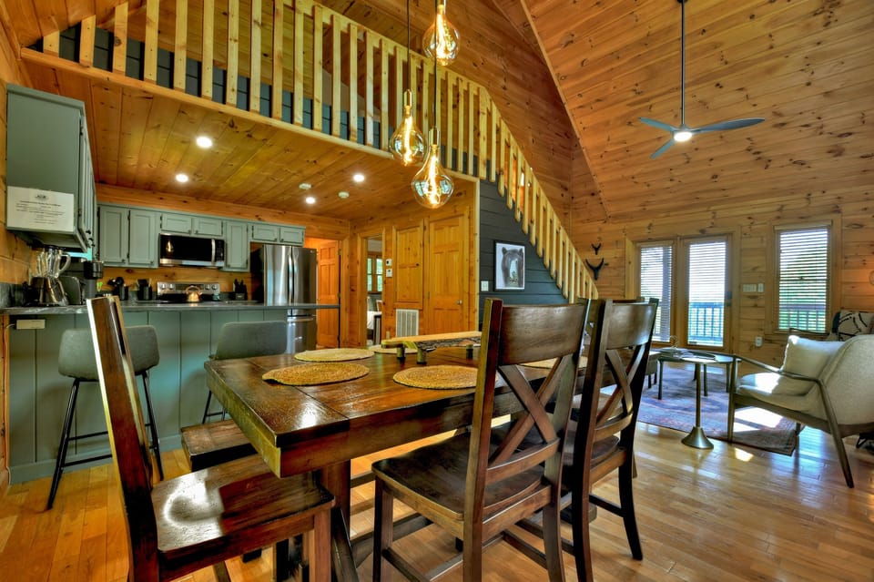 Rustic dining meets modern design, perfect for family dinners or long wine-fueled nights.