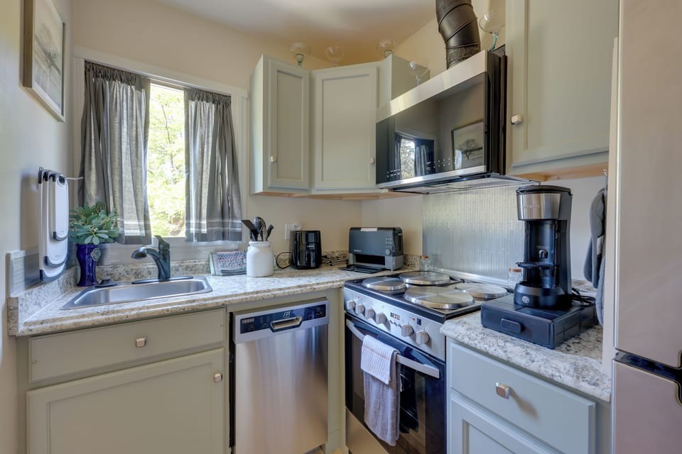 Kitchen | 1st-Floor Unit | Free WiFi