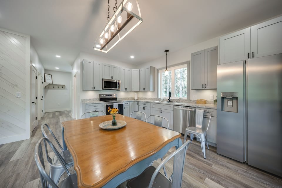 Kitchen | Drip & French Press Coffee Makers | Main Level