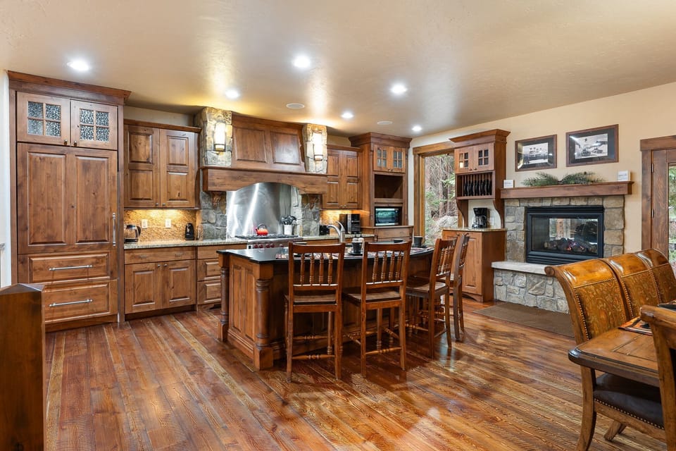 Kitchen Island