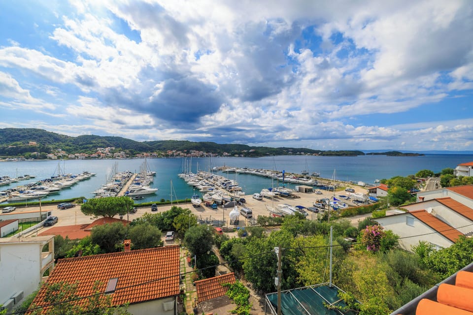 Marina