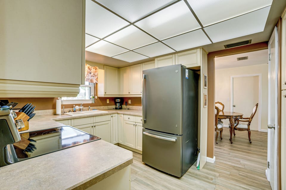 Kitchen | Cooking Basics | Drip Coffee Maker