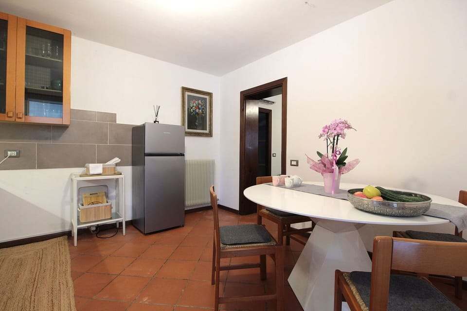 Autumn, Kitchen, Spring, Summer