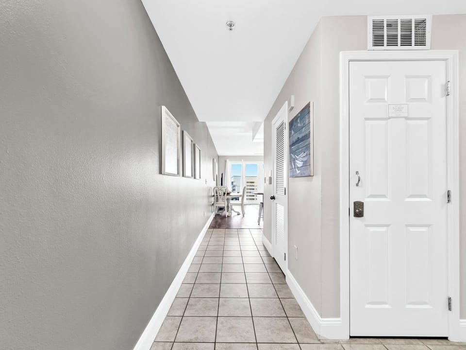 Entry way
