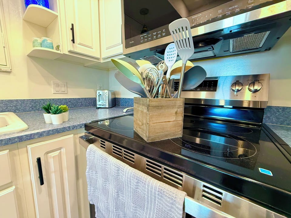 Fully stocked kitchen