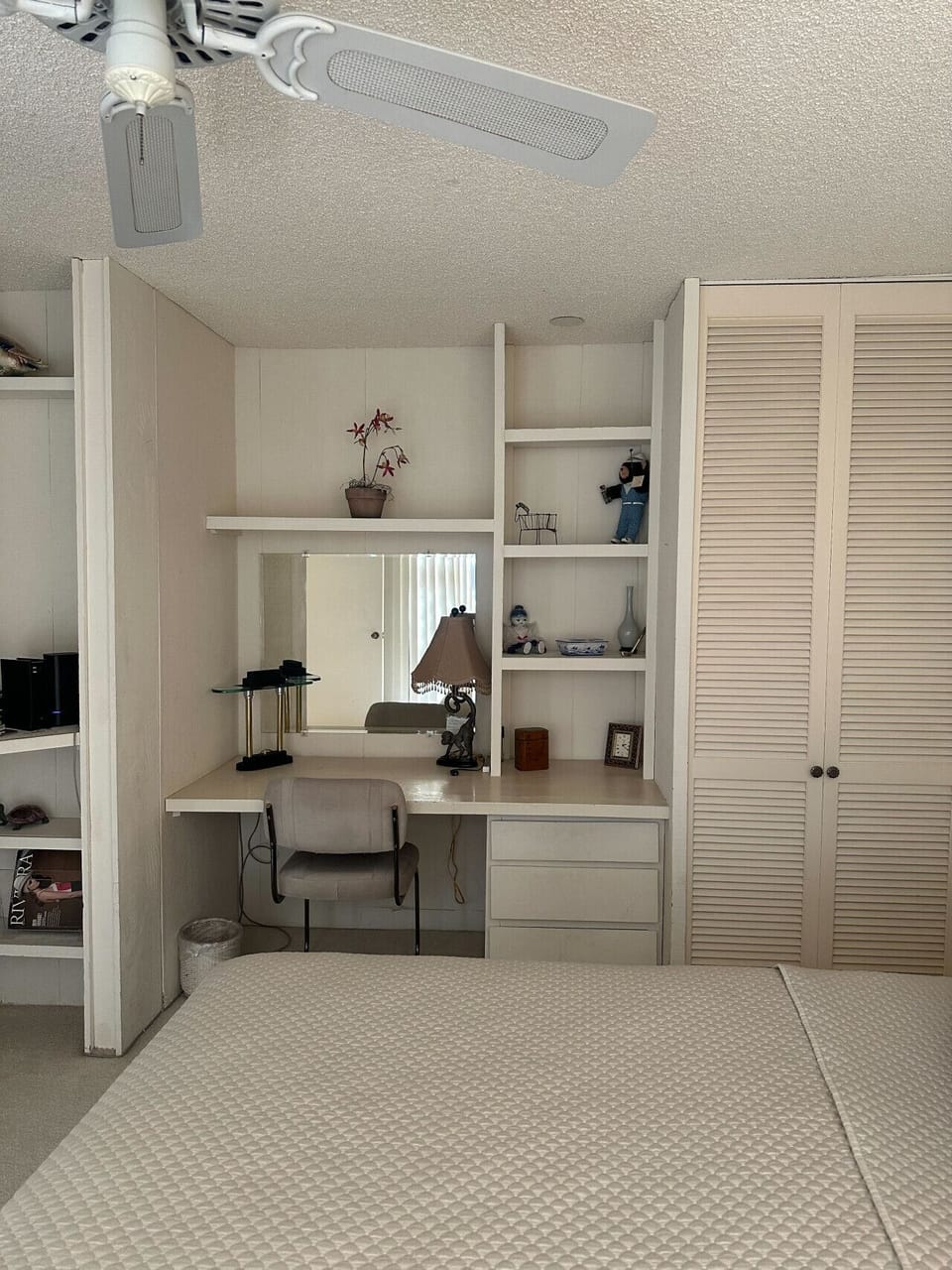Dedicated workspace designed for comfort and productivity.