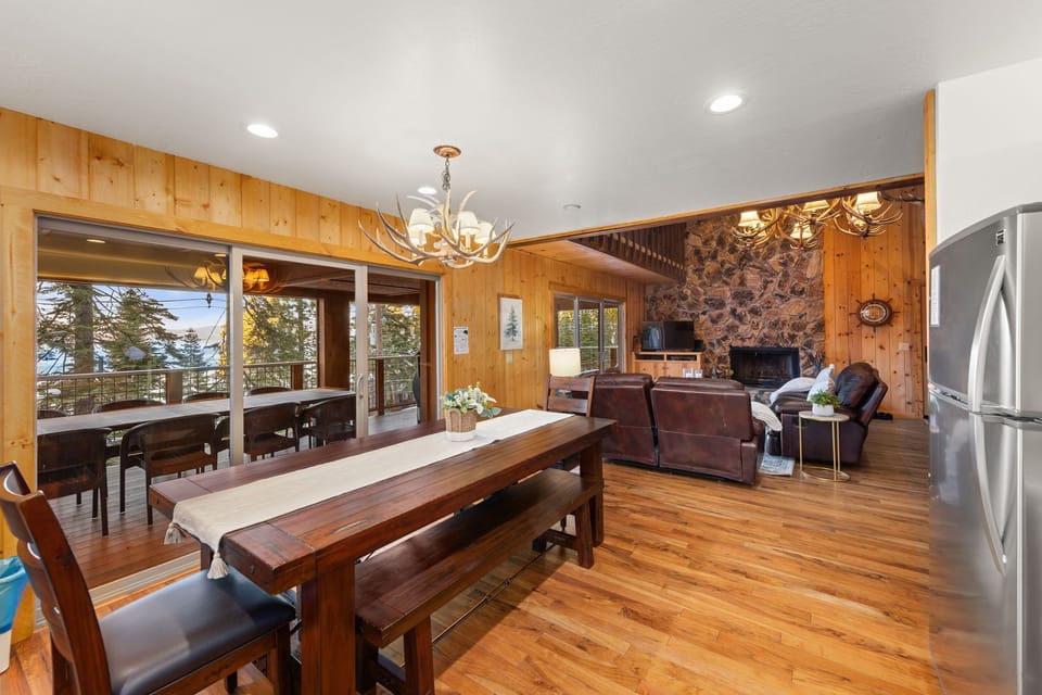 Dining Area in Kitchen