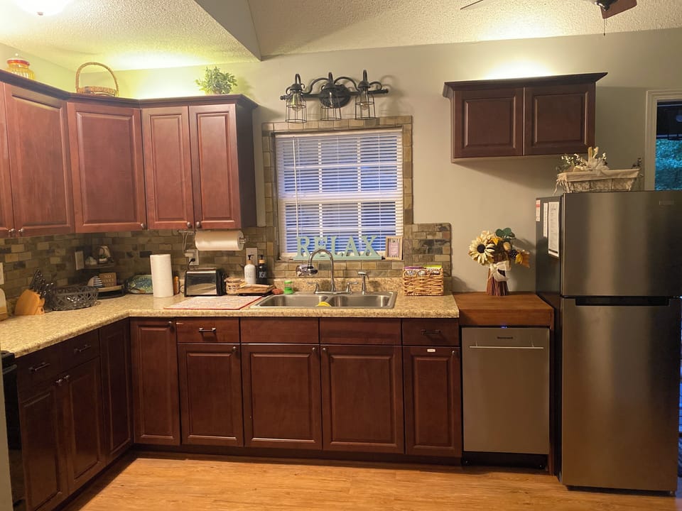 Fully-equipped kitchen