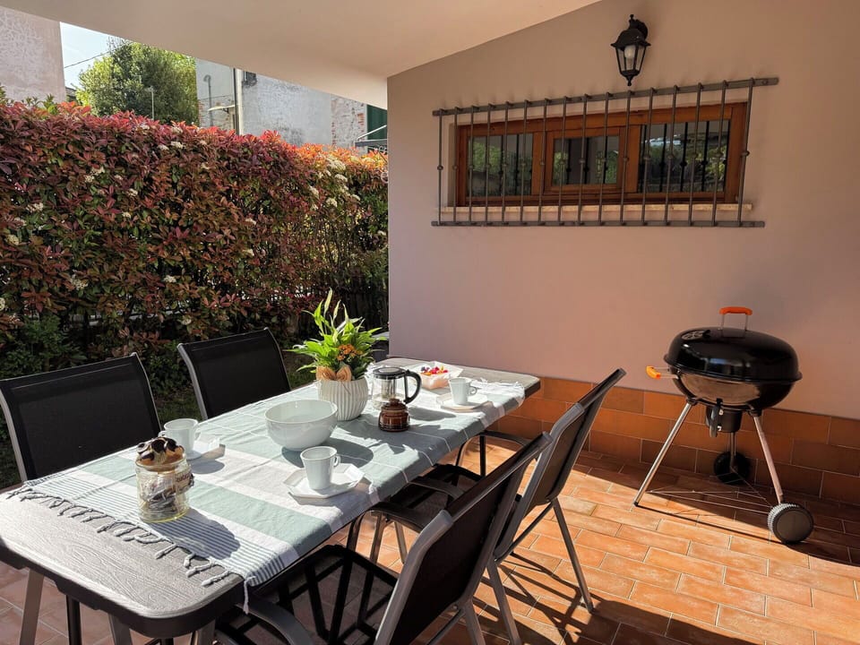 Furniture, Table, Outdoor Furniture, Chair, Kitchen & Dining Room Table, Outdoor Table, Garden, Coffee Table, Backyard, Patio