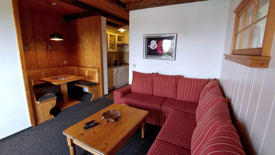 Wohnung 1 - Wohnzimmer 3