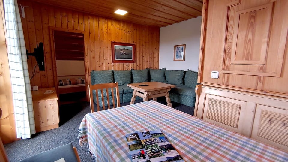 Wohnung 5 - Wohnzimmer 3