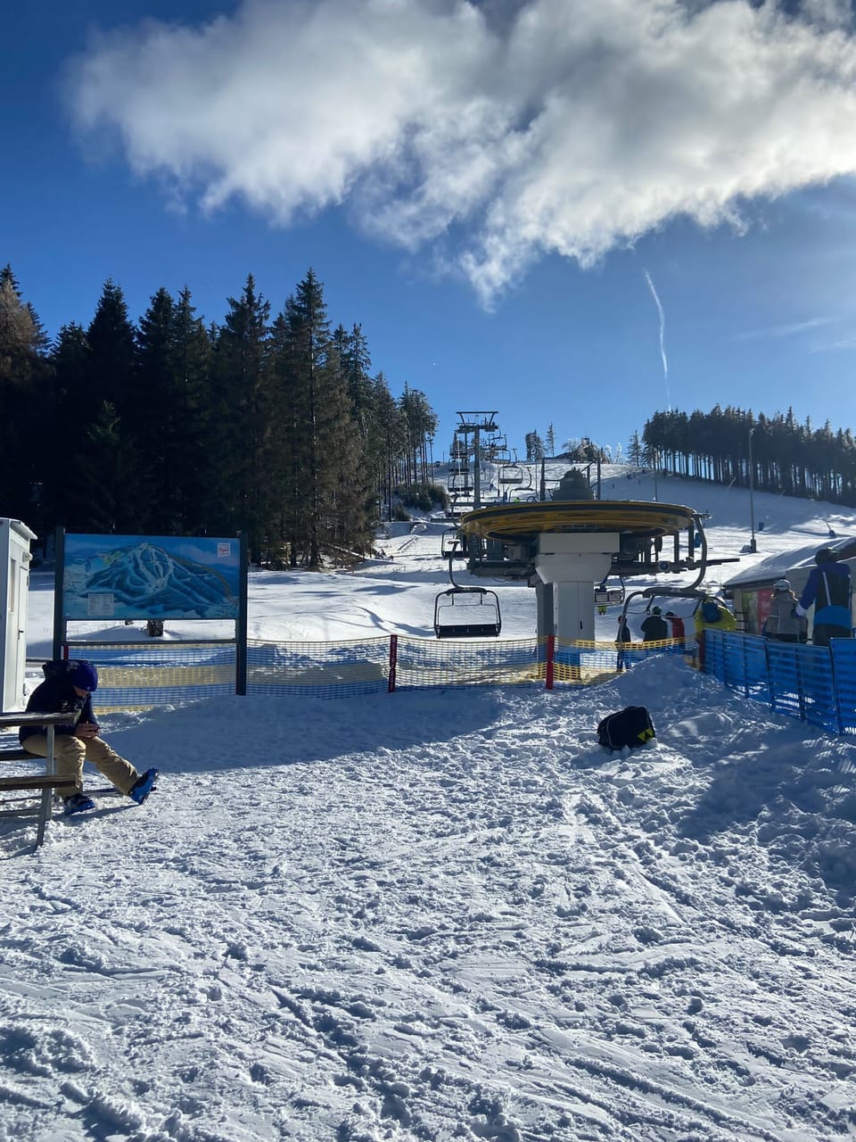 Snow and ski sports
